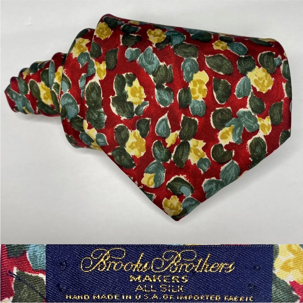 Brooks Brothers Makers Modern Red Floral All Silk Tie, Classic 3.5 x 60
